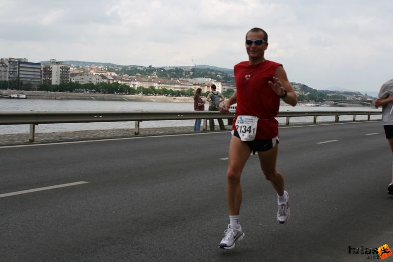 futás Maraton és félmaraton váltó