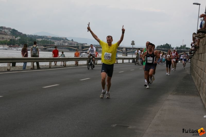 futás Maraton és félmaraton váltó