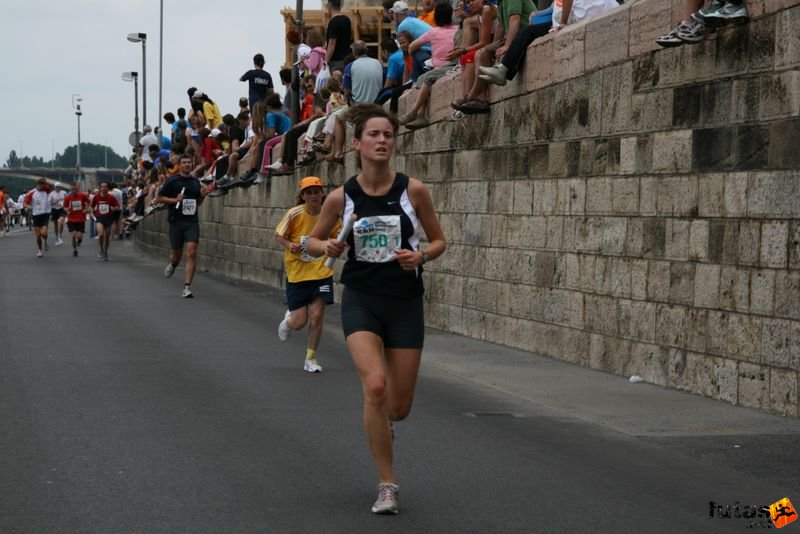 futás Maraton és félmaraton váltó