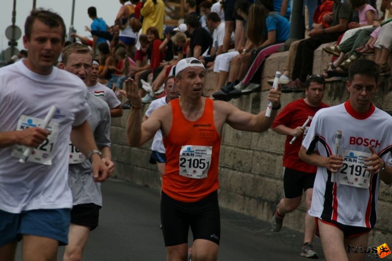 futás Maraton és félmaraton váltó