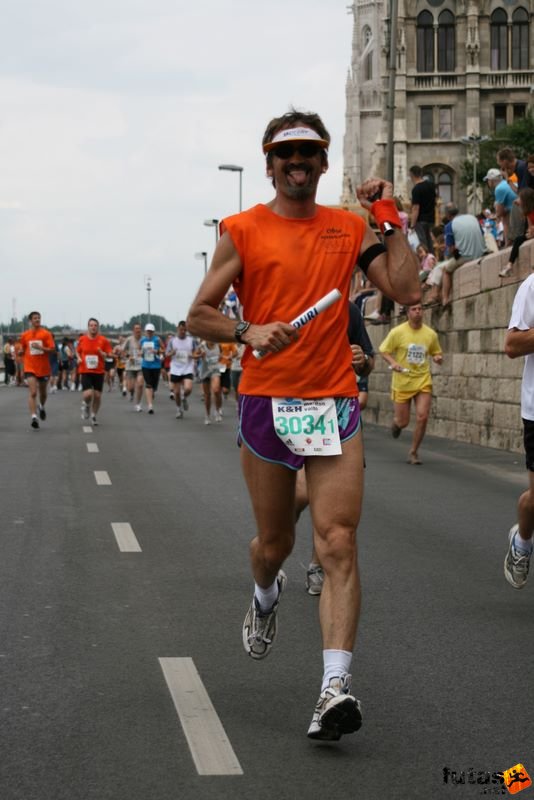 futás Maraton és félmaraton váltó