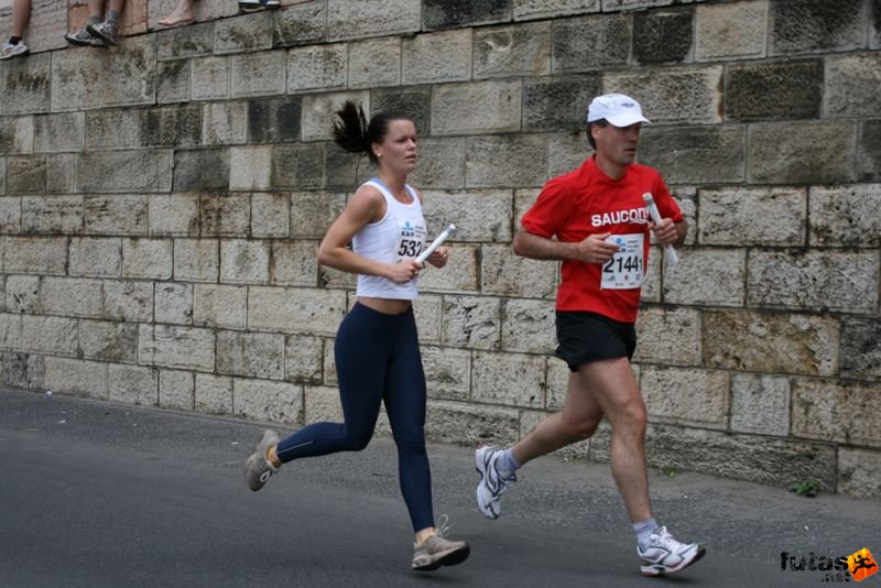 futás Maraton és félmaraton váltó
