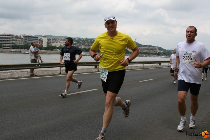 futás Maraton és félmaraton váltó