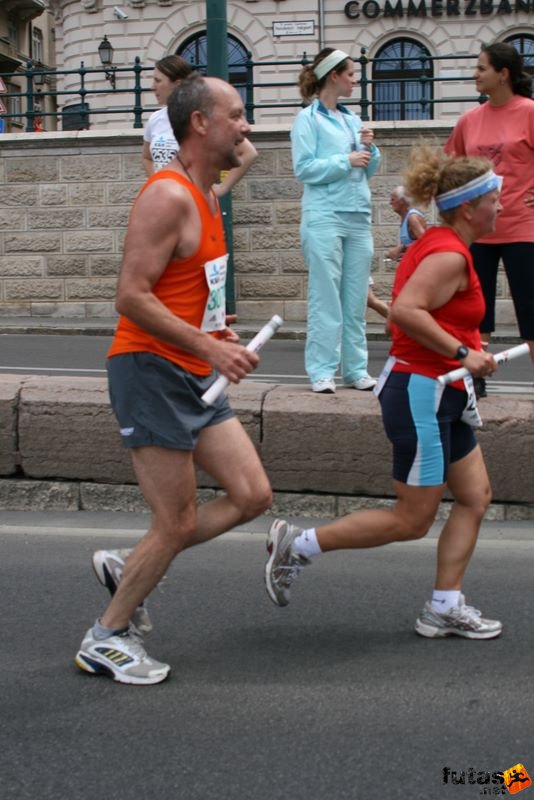 futás Maraton és félmaraton váltó