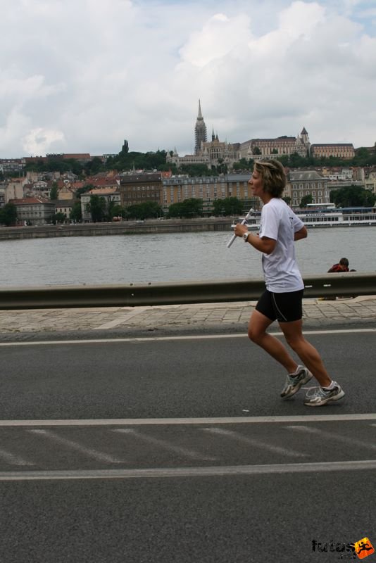futás Maraton és félmaraton váltó