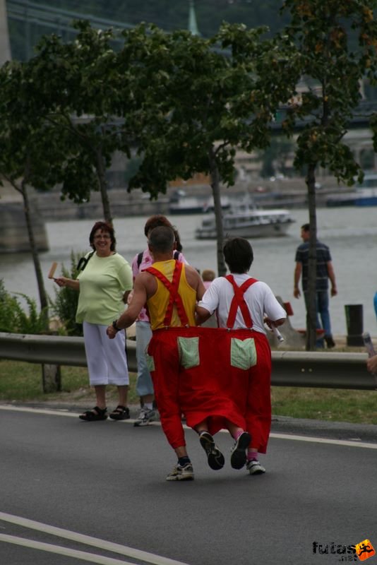 futás Maraton és félmaraton váltó