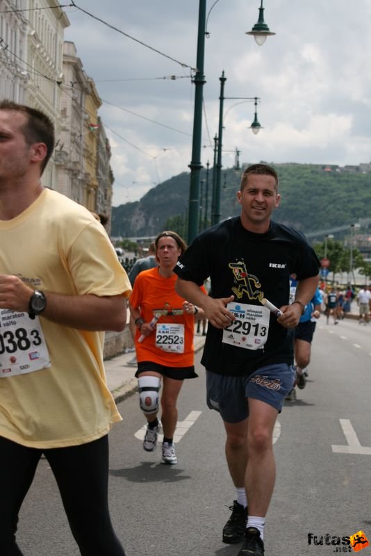futás Maraton és félmaraton váltó