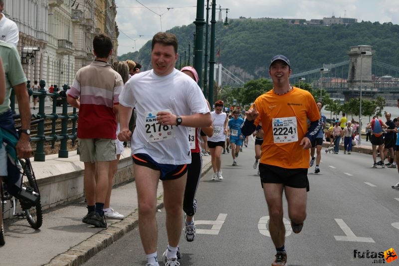 futás Maraton és félmaraton váltó