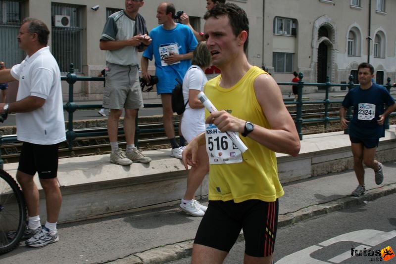 futás Maraton és félmaraton váltó