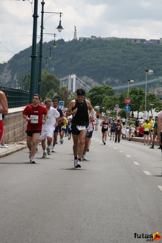 futás Maraton és félmaraton váltó