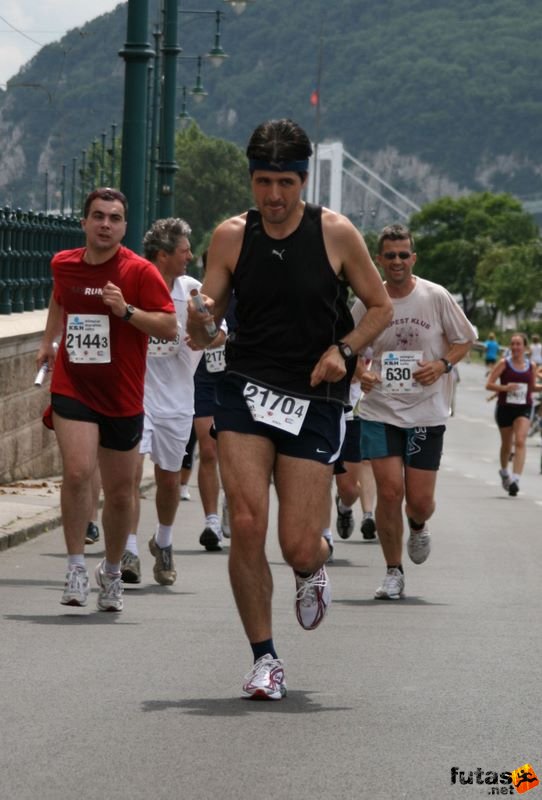 futás Maraton és félmaraton váltó