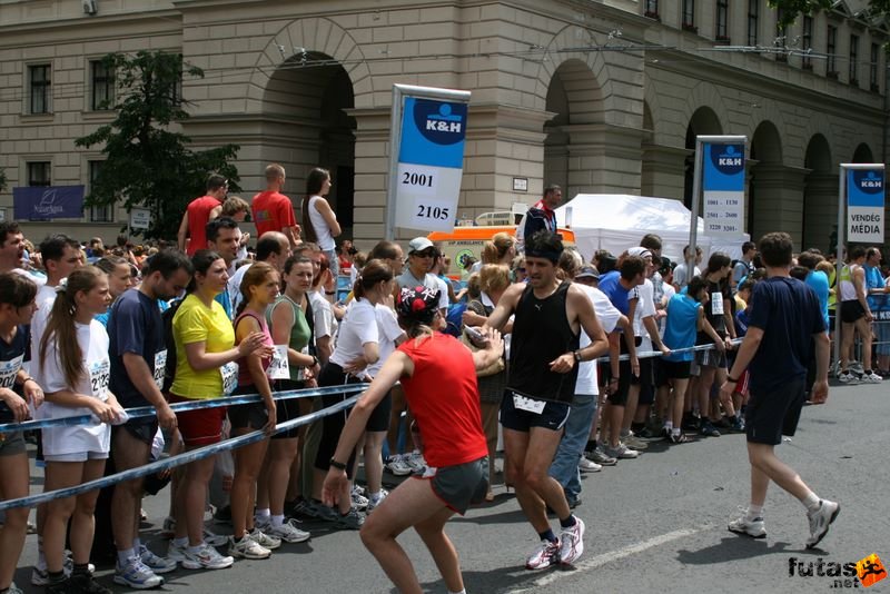 futás Maraton és félmaraton váltó