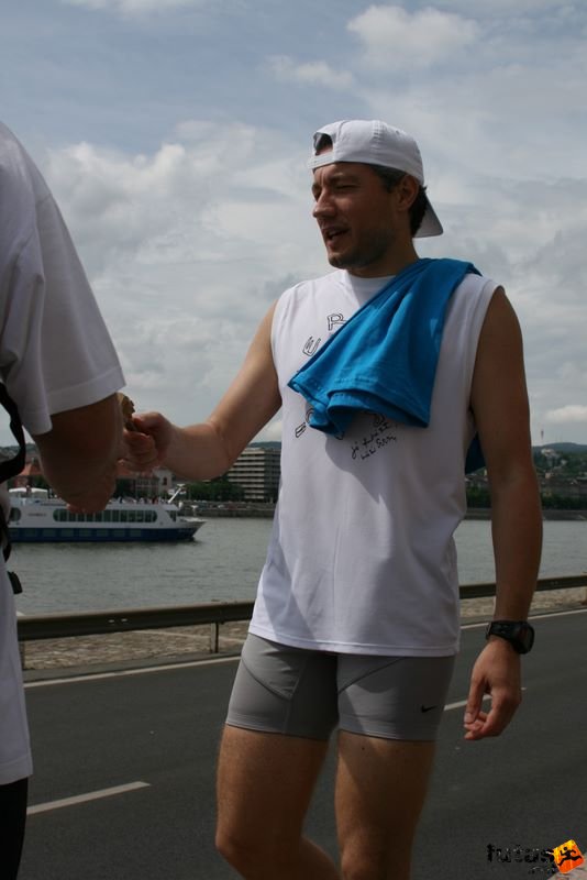 futás Maraton és félmaraton váltó