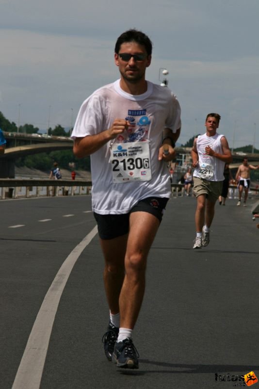 futás Maraton és félmaraton váltó