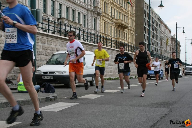 maraton félmaraton futás váltófutás 
