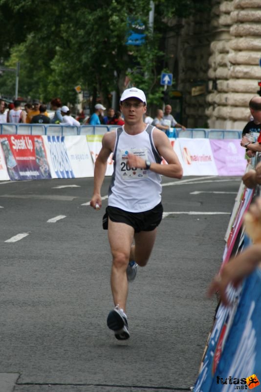maraton félmaraton futás váltófutás 