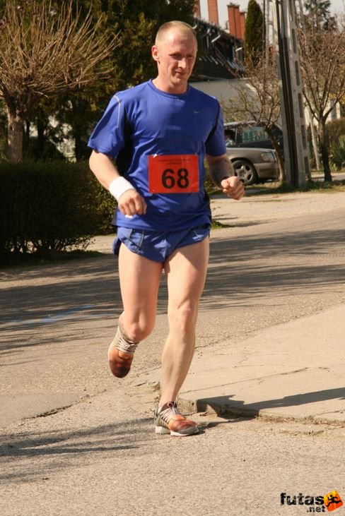 Vásárhelyi Félmaraton Futóverseny Kecskemét 7786.jpg