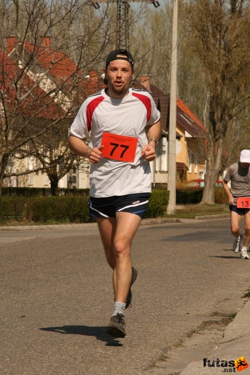 Vásárhelyi Félmaraton Futóverseny Kecskemét 7801.jpg