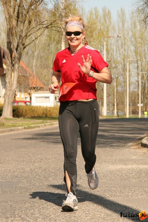 Vásárhelyi Félmaraton Futóverseny Kecskemét 7806.jpg