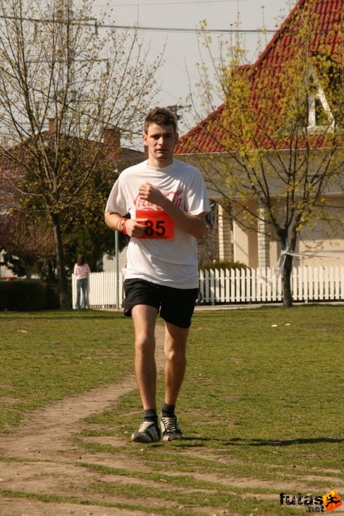 Vásárhelyi Félmaraton Futóverseny Kecskemét 7828.jpg