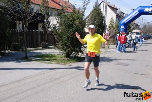 Vásárhelyi Félmaraton Kecskemét 0807.jpg