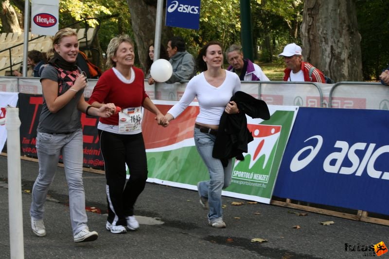 Budapest Marathon in Hungary,, Iványi Katalin, Székesfehérvár