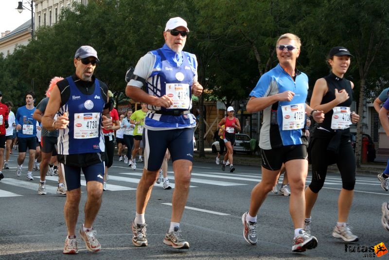 Budapest Marathon Lombardi Pietro,Pellizon Massimo, Bregant Lamberto,Davi Clelia, runners from Italy, Italia Budapest Marathon in Hungary,, Lombardi Pietro,Pellizon Massimo, Bregant Lamberto,Davi Clelia, runners from Italy, Italia