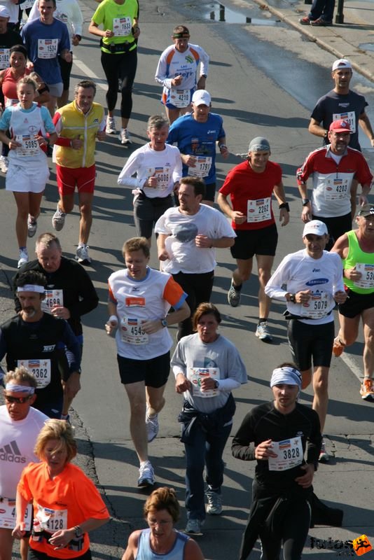 Budapest Marathon maraton futók Budapest Marathon in Hungary,, maraton futók