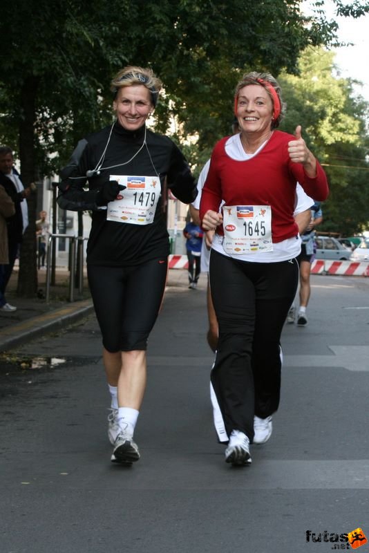 Budapest Maraton Döbrentey Zsuzsanna, Iványi Katalin, Székesfehérvár Plus Budapest Marathon, Döbrentey Zsuzsanna, Iványi Katalin, Székesfehérvár