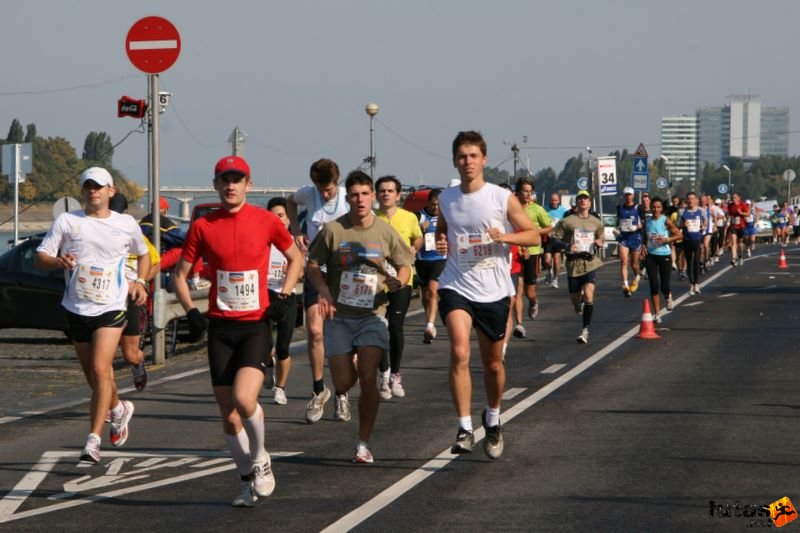 Budapest Maraton budapest_marathon_9225.jpg Plus Budapest Marathon, budapest_marathon_9225.jpg