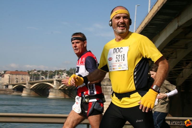 Budapest Maraton Marini Marino,La Tour-de-Peilz Plus Budapest Marathon, Marini Marino,La Tour-de-Peilz