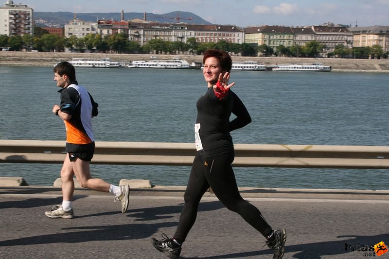 Plus Budapest Marathon, Mamba