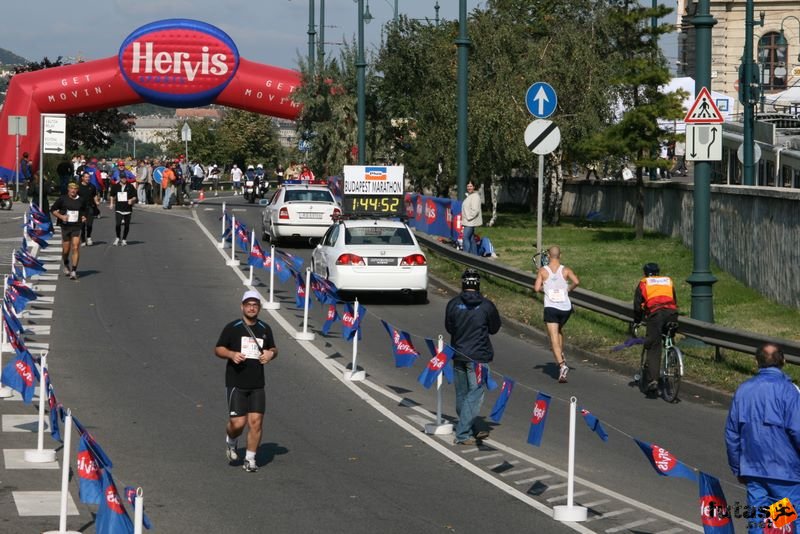 Budapest Maraton budapest_marathon_9452.jpg Plus Budapest Marathon, budapest_marathon_9452.jpg