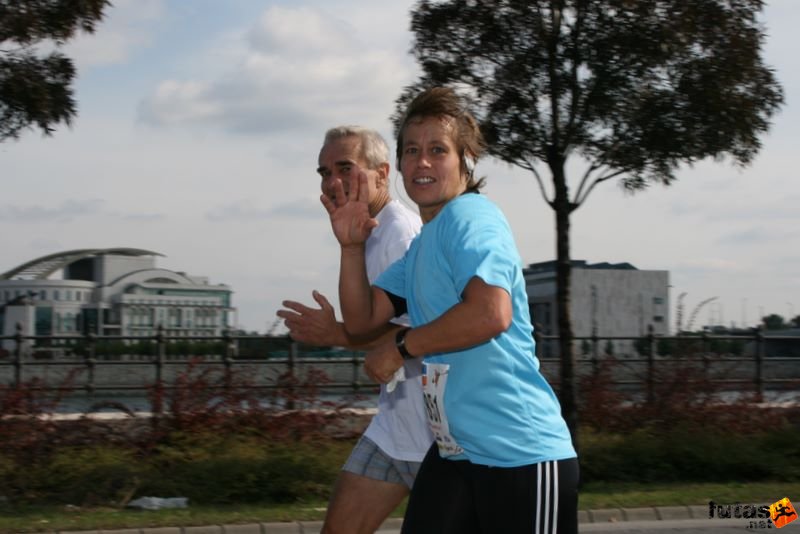 Budapest Maraton budapest_marathon_9646.jpg Plus Budapest Marathon, budapest_marathon_9646.jpg