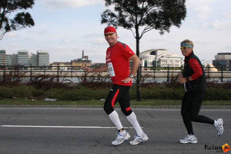 Budapest Marathon in Hungary,, Schied Günter,Laufclub Saalfelden