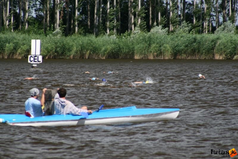 fadd dombori triatlon úszás
