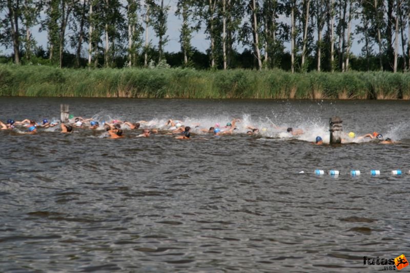 triatlon futás úszás kerékpározás