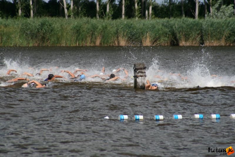 triatlon futás úszás kerékpározás