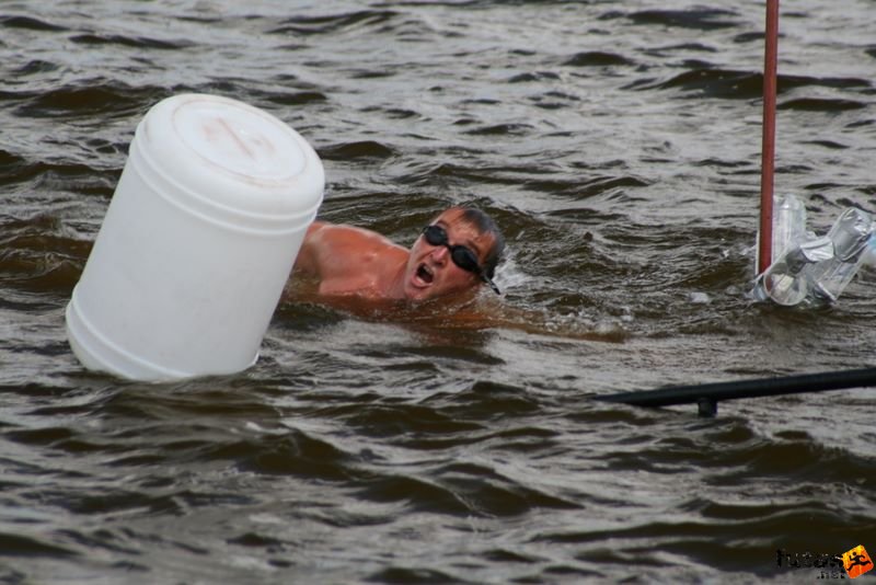 triatlon futás úszás kerékpározás