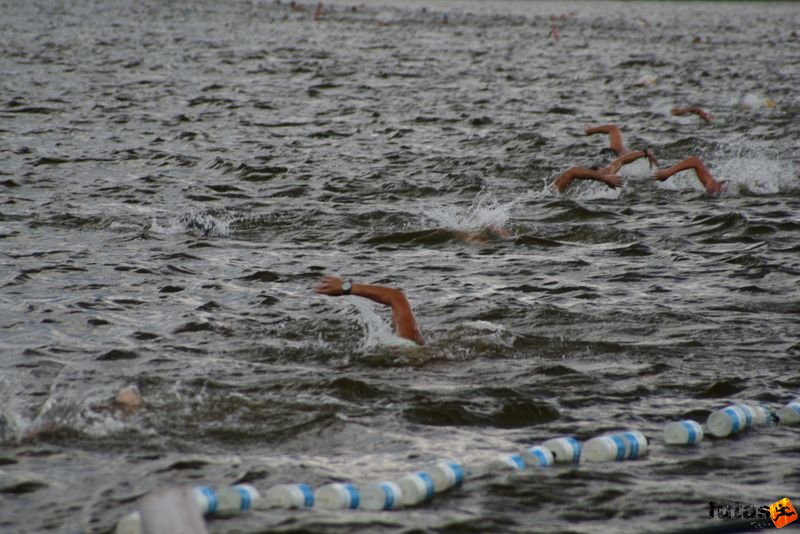 triatlon futás úszás kerékpározás