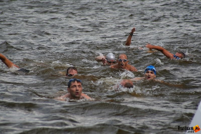 triatlon futás úszás kerékpározás