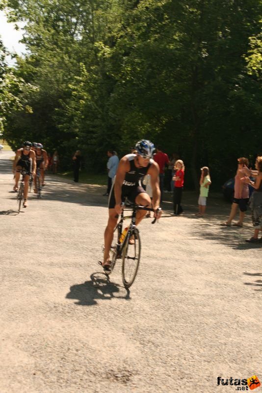 triatlon futás úszás kerékpározás