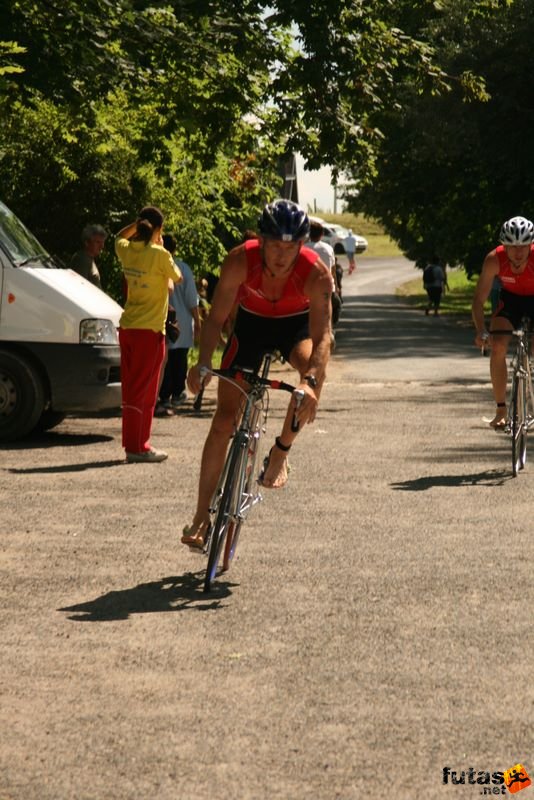 triatlon futás úszás kerékpározás
