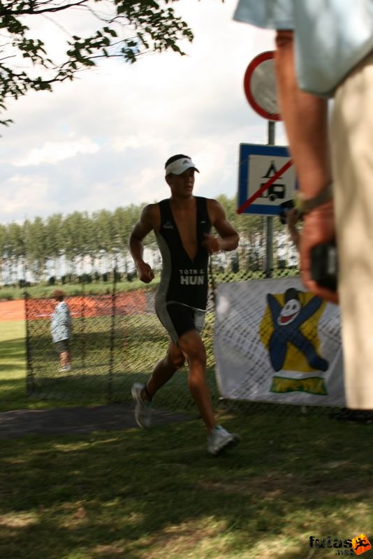 triatlon futás úszás kerékpározás