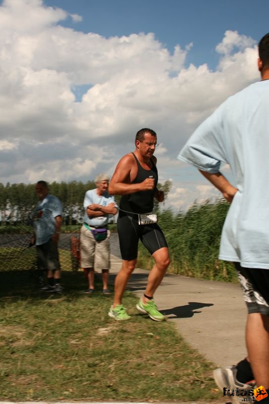 triatlon futás úszás kerékpározás