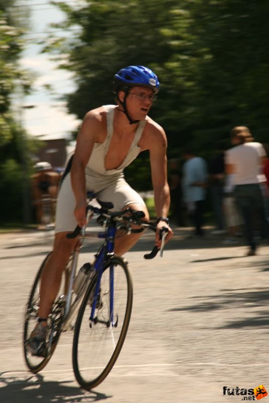 triatlon futás úszás kerékpározás