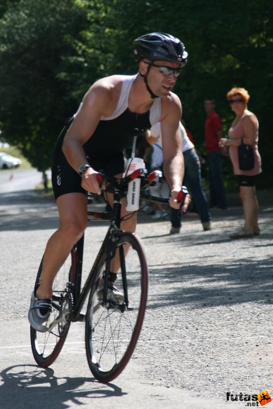 triatlon futás úszás kerékpározás