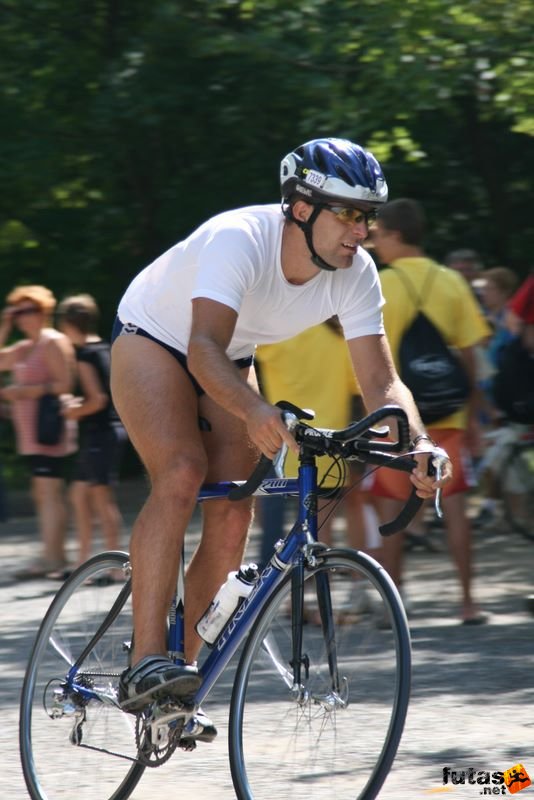 triatlon futás úszás kerékpározás