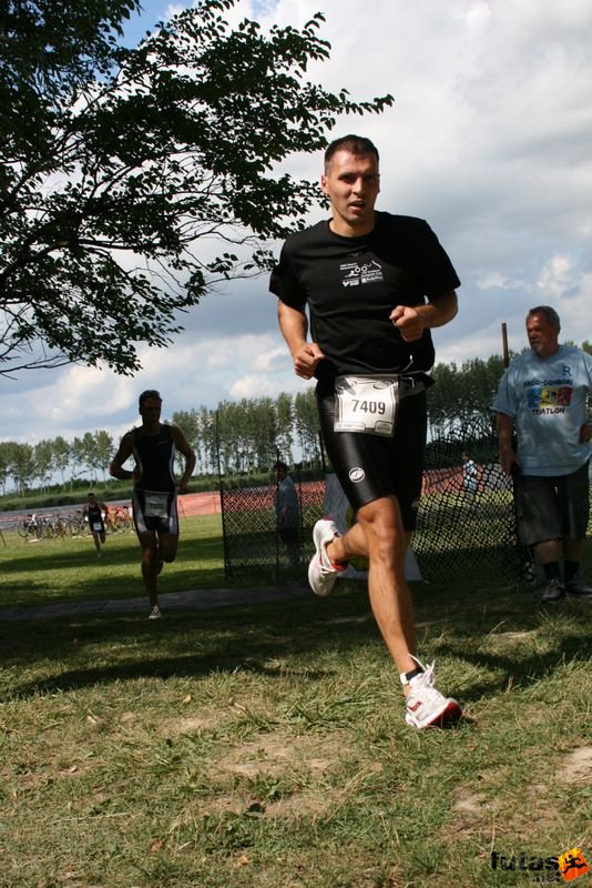 triatlon futás úszás kerékpározás