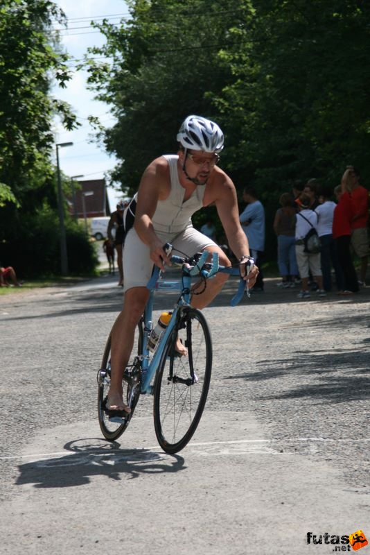 triatlon futás úszás kerékpározás
